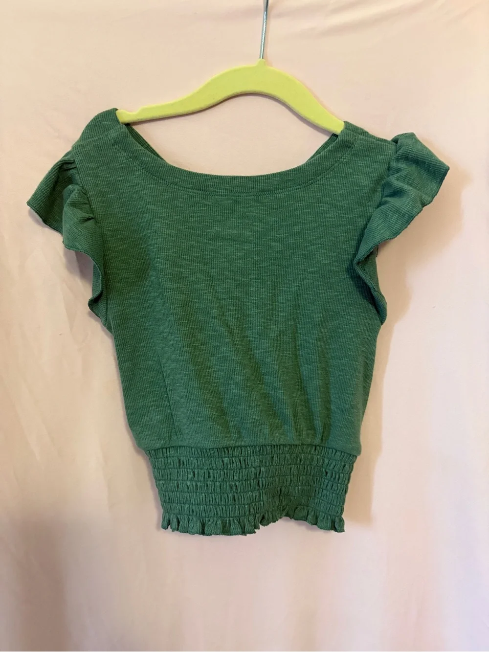 GAP kids Navy Floral Ruffle Skirt Green Print and matching green shirt size 6/7